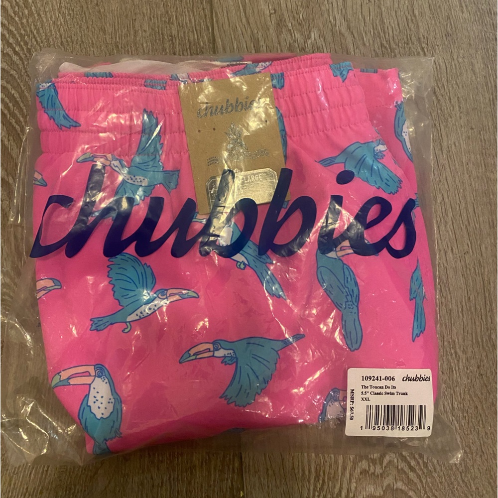 NWT 5.5” Chubbies Classic Swim Trunks